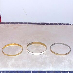Vintage Gold Tone Bangles Set of 3 Stackable Monet 2.5” Excellent Used Condition
